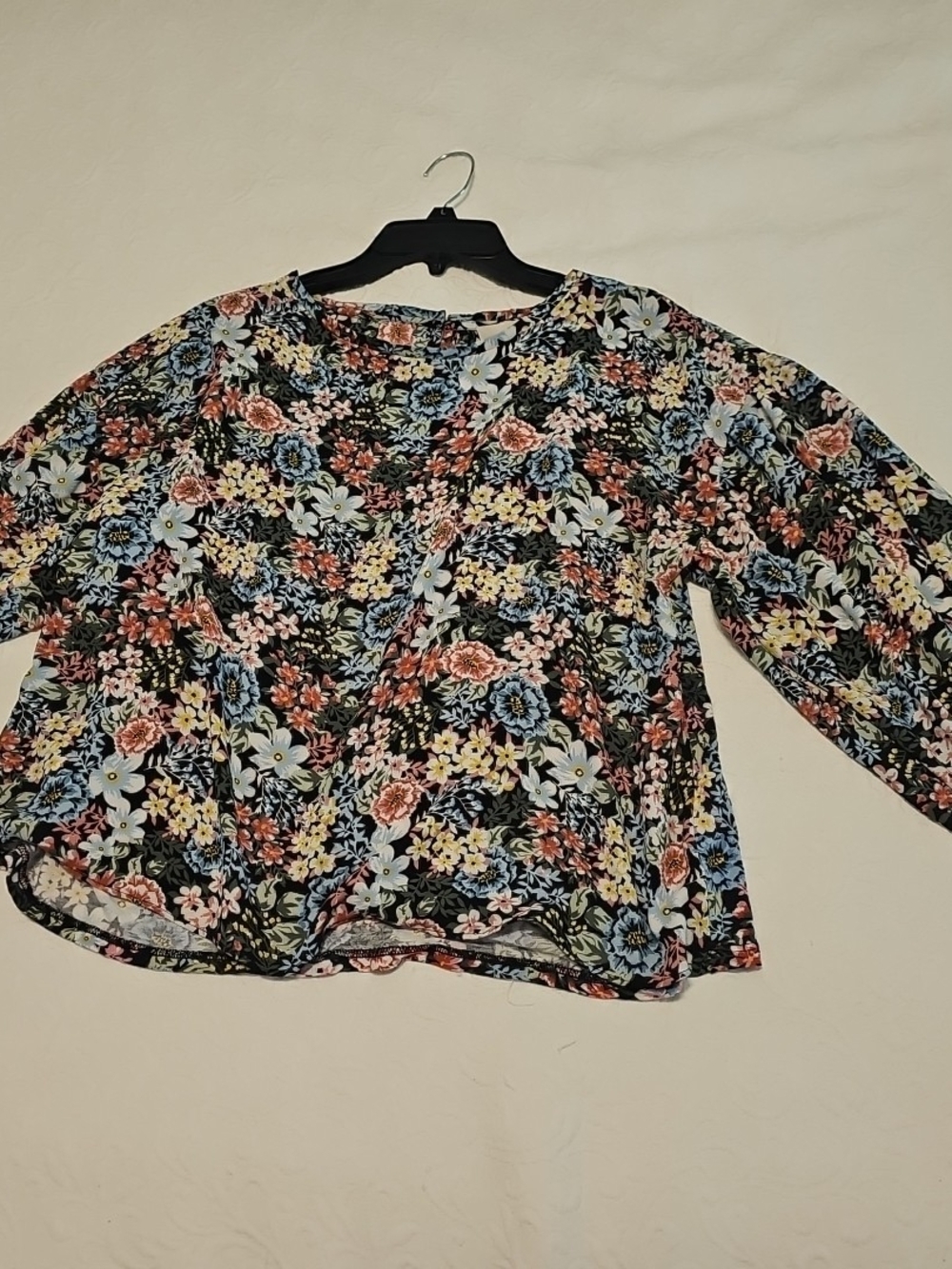 LOFT Floral Print 3/4 Sleeve Women’s Top - Black  Multi-Color Flowers size M
